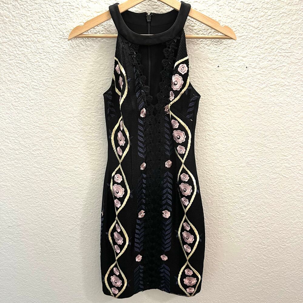 Vintage Guess Embroidered Halter Dress Black Floral Y2K Bodycon Size 0 Sheath - Picture 4 of 12